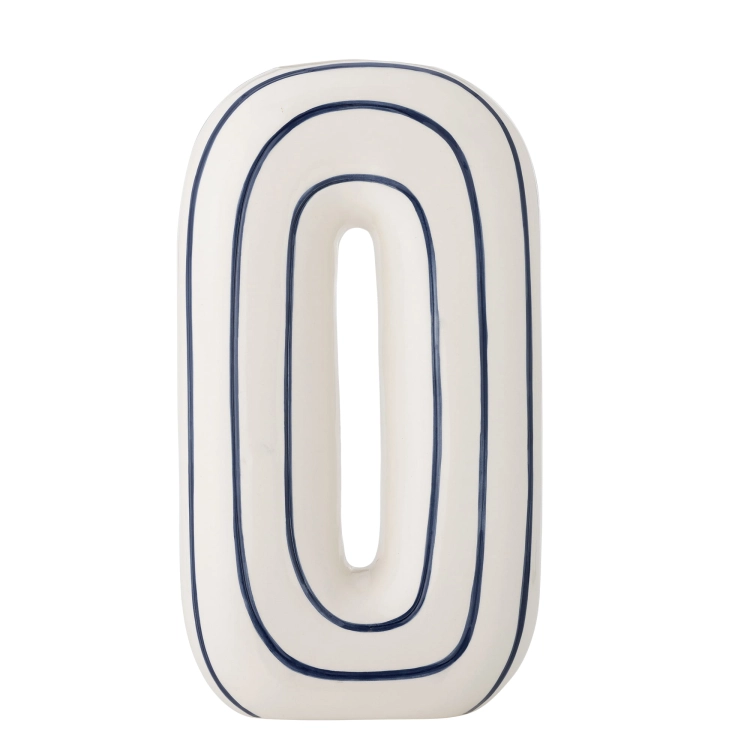 Wazon ceramiczny Mae Bloomingville – widok z przodu